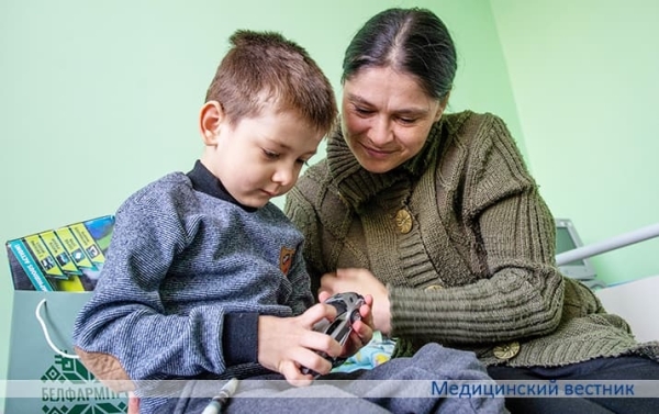 В РНПЦ детской хирургии впервые в Беларуси выполнена имплантация искусственного желудочка сердца 6-летнему мальчику		 
			В РНПЦ детской хирургии впервые в Беларуси выполнена имплантация искусственного желудочка сердца 6-летнему мальчику