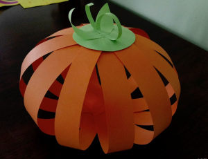 Изготовление тыквы для Хэллоуина своими руками из подручных материалов Изготовление тыквы для Хэллоуина своими руками из подручных материалов