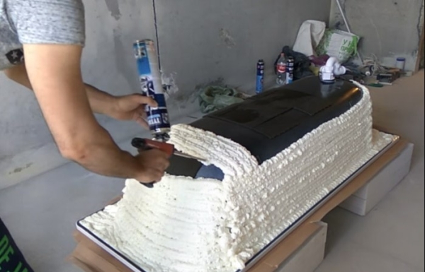 Необычные способы использования монтажной пены: зачем запенивать ванну Необычные способы использования монтажной пены: зачем запенивать ванну