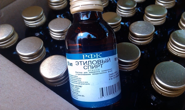 Простые и доступные способы помогут быстро и эффективно отбелить пластик от желтизны в домашних условиях Простые и доступные способы помогут быстро и эффективно отбелить пластик от желтизны в домашних условиях