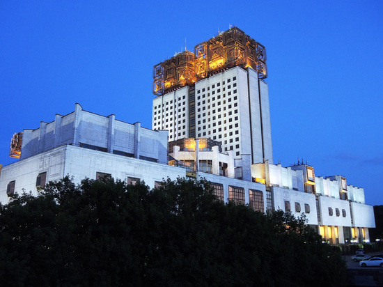 Президент РАН Красников активировал принятие научной оборонной программы