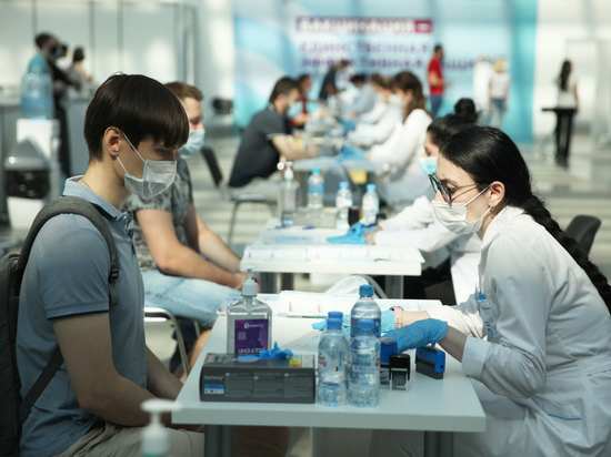 Определен риск смерти для невакцинированных пациентов с COVID-19