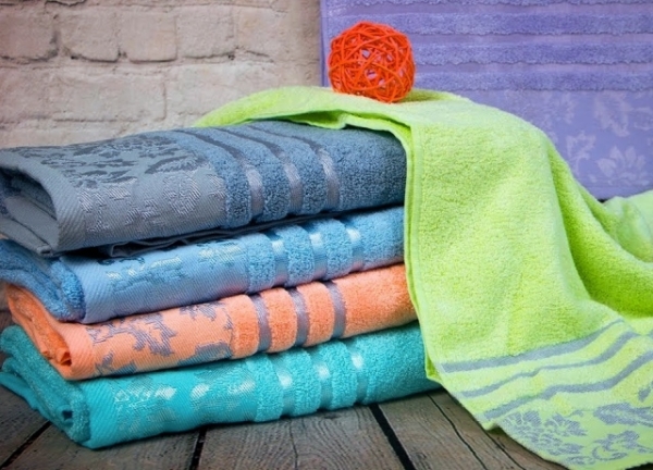 Как лучше стирать банные полотенца, можно ли добавлять в воду уксус