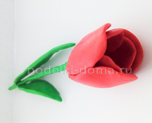 Цветок альстромерия из холодного фарфора Цветок альстромерия из холодного фарфора