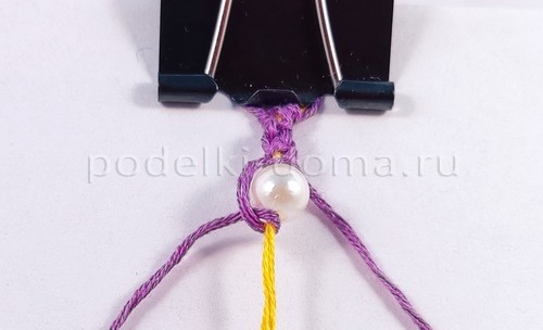 Как сплести браслеты из шнуров и нитей Как сплести браслеты из шнуров и нитей