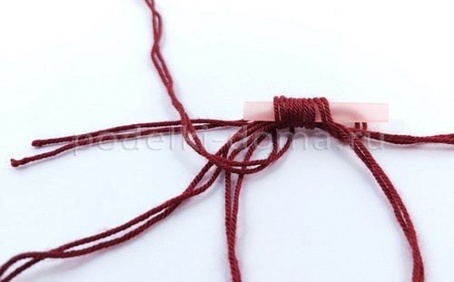 Как сплести браслеты из шнуров и нитей Как сплести браслеты из шнуров и нитей