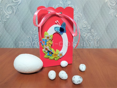 Пасхальный пакетик из картона Пасхальный пакетик из картона