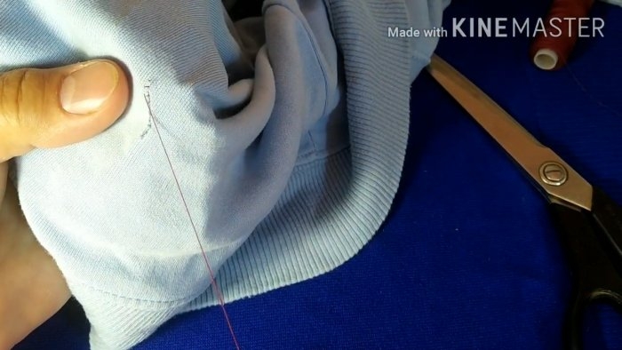 Как зашить дырку потайным швом при помощи скотча Как зашить дырку потайным швом при помощи скотча