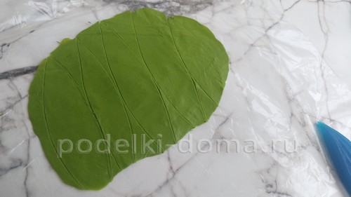 Цветок альстромерия из холодного фарфора Цветок альстромерия из холодного фарфора