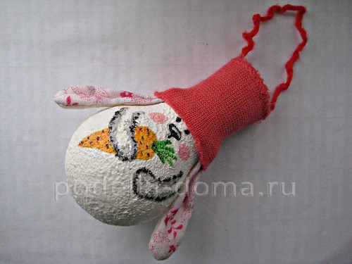 Игрушка на ёлку «Заяц» из лампочки Игрушка на ёлку «Заяц» из лампочки