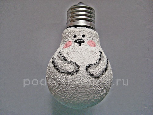 Игрушка на ёлку «Заяц» из лампочки Игрушка на ёлку «Заяц» из лампочки