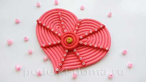 Аппликация из пластилина «Котик с букетом»