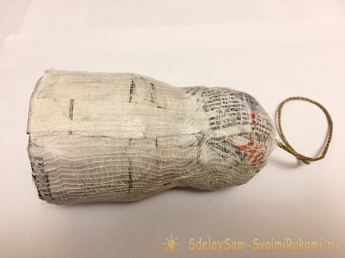 Ёлочная игрушка «Снегурочка» из папье-маше Ёлочная игрушка «Снегурочка» из папье-маше