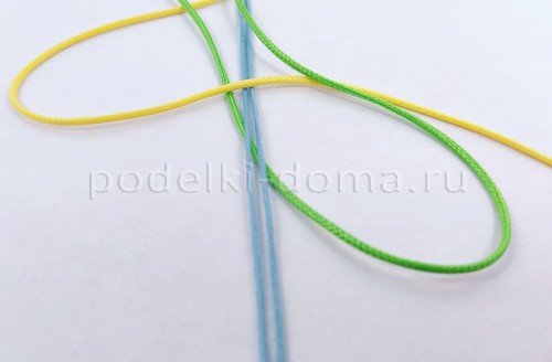 Как сплести браслеты из шнуров и нитей Как сплести браслеты из шнуров и нитей