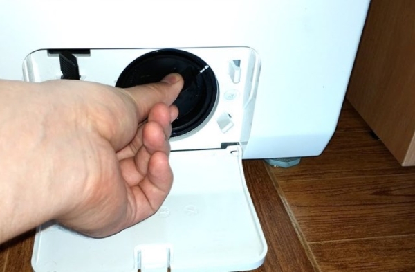 Когда и чем нужно чистить стиральную машинку Когда и чем нужно чистить стиральную машинку