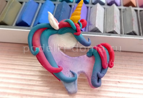 Детская поделка — лепим единорога Детская поделка — лепим единорога