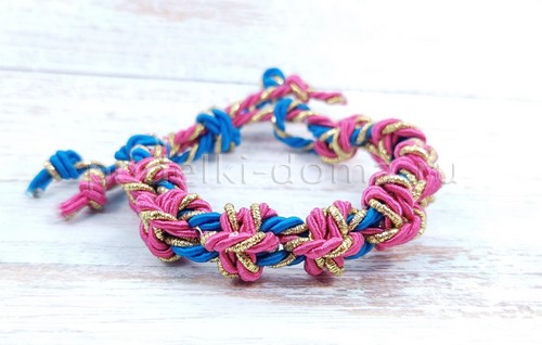 Как сплести браслеты из шнуров и нитей Как сплести браслеты из шнуров и нитей