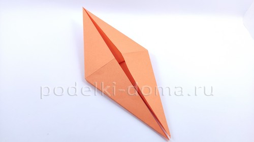 Кленовый лист из бумаги, оригами