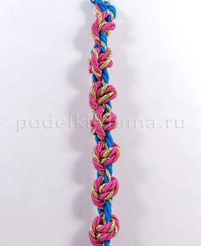 Как сплести браслеты из шнуров и нитей Как сплести браслеты из шнуров и нитей