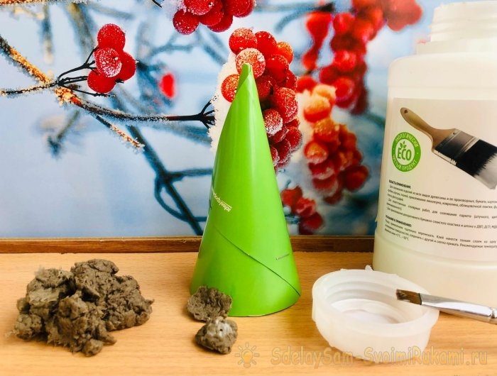 Как сделать маленькую и нарядную, новогоднюю ёлочку Как сделать маленькую и нарядную, новогоднюю ёлочку