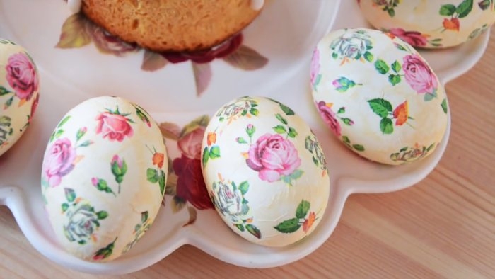 Как запросто украсить яйца без наклеек и сэкономить деньги Как запросто украсить яйца без наклеек и сэкономить деньги