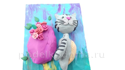 Аппликация из пластилина «Котик с букетом»