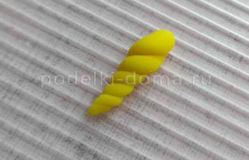 Детская поделка — лепим единорога Детская поделка — лепим единорога