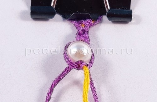Как сплести браслеты из шнуров и нитей Как сплести браслеты из шнуров и нитей