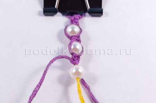 Как сплести браслеты из шнуров и нитей Как сплести браслеты из шнуров и нитей