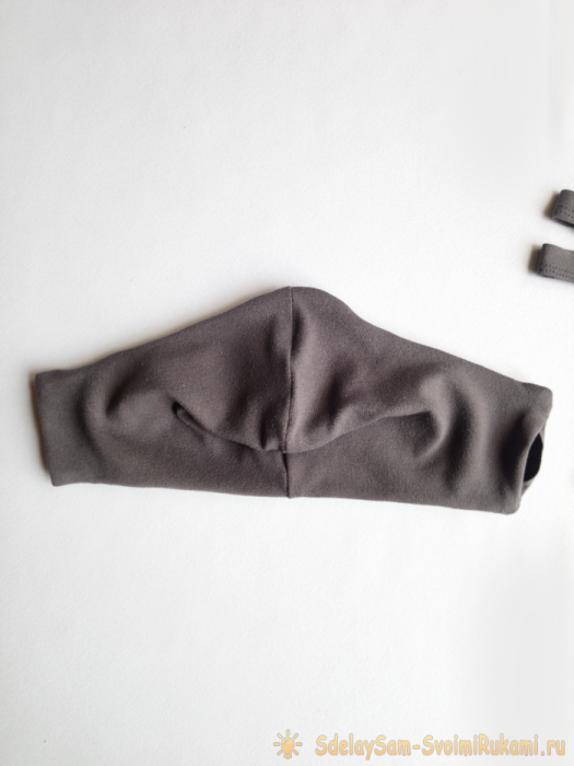 Подробный мастер-класс по изготовлению легкой удобной маски из футболки Подробный мастер-класс по изготовлению легкой удобной маски из футболки