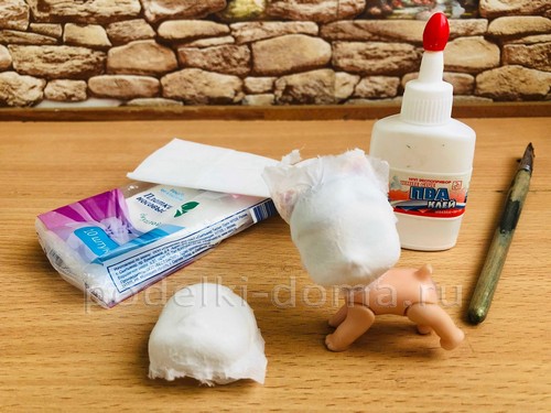 Ёлочная игрушка Зайка в технике ватного папье-маше