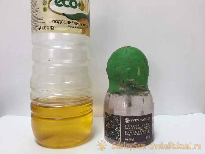 Ёлочная игрушка «Снегурочка» из папье-маше Ёлочная игрушка «Снегурочка» из папье-маше