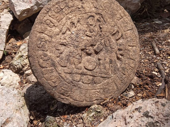 Найдено причудливое «табло» для игры в мяч цивилизации индейцев майя