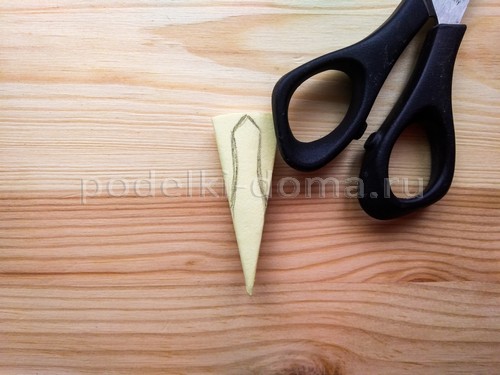 Голубая лилия из бумаги Голубая лилия из бумаги