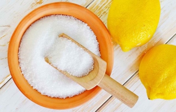 Лимонная кислота в домашнем хозяйстве: какие предметы можно чистить, а какие нельзя Лимонная кислота в домашнем хозяйстве: какие предметы можно чистить, а какие нельзя