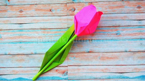 Голубая лилия из бумаги Голубая лилия из бумаги